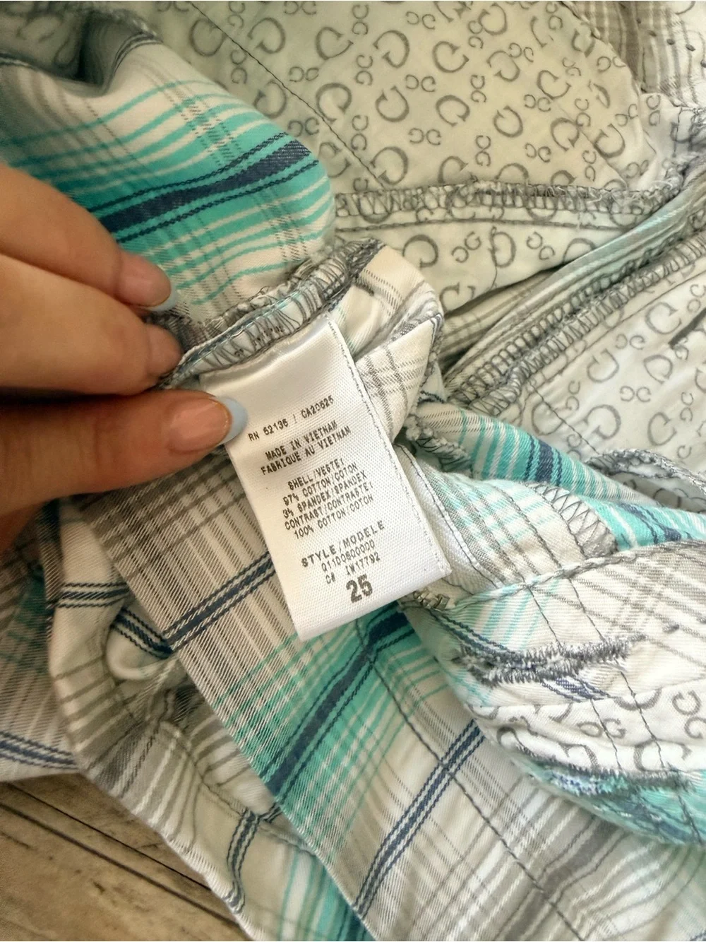 Guess Plaid Shorts in Teal & White